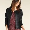Veste Noire 100% Cuir 1 Veste Noire 100% Cuir -Meilleur Vêtement Magasin image1 20hc0336020