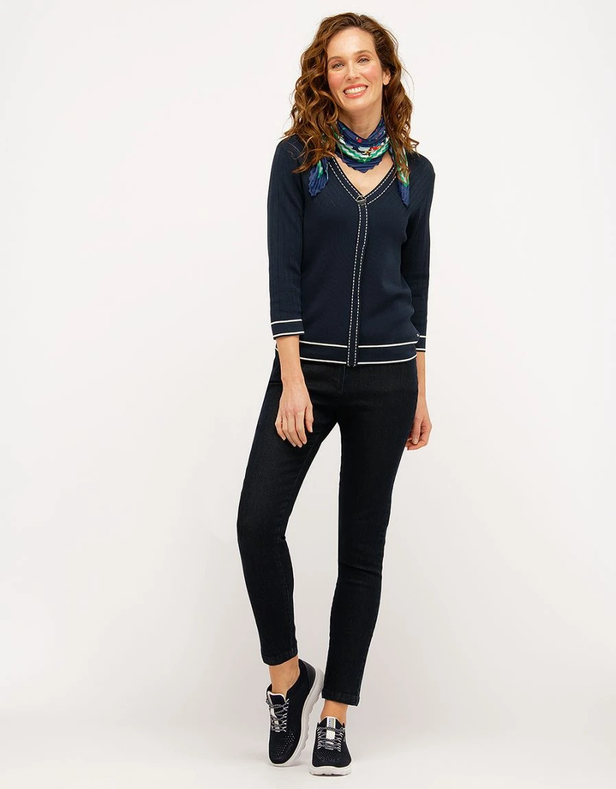 Pull Chic Bleu Marine 4 Pull Chic Bleu Marine – Image 2